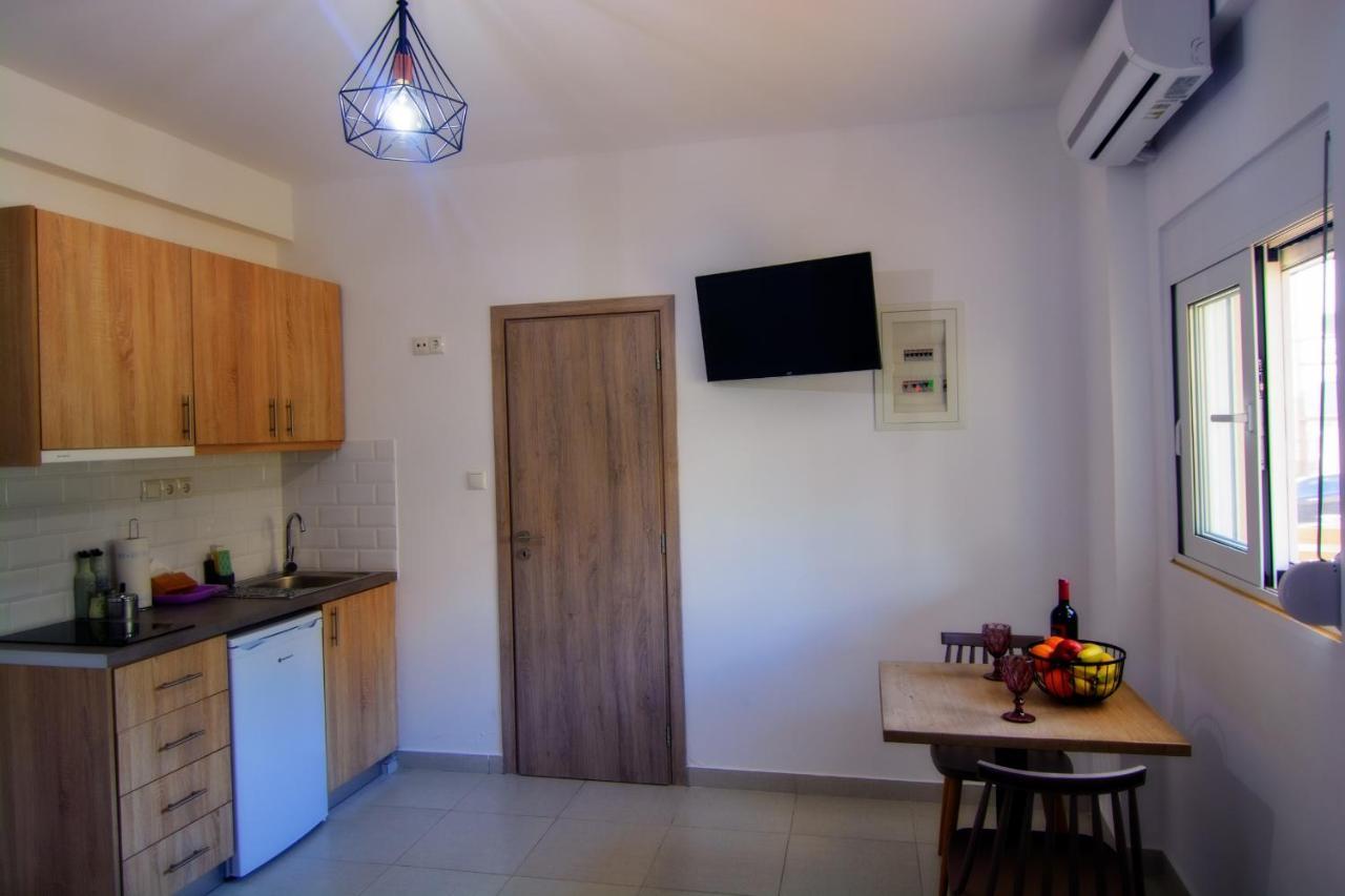 Irene Studio Panorama Apartamento Palaiochora Exterior foto